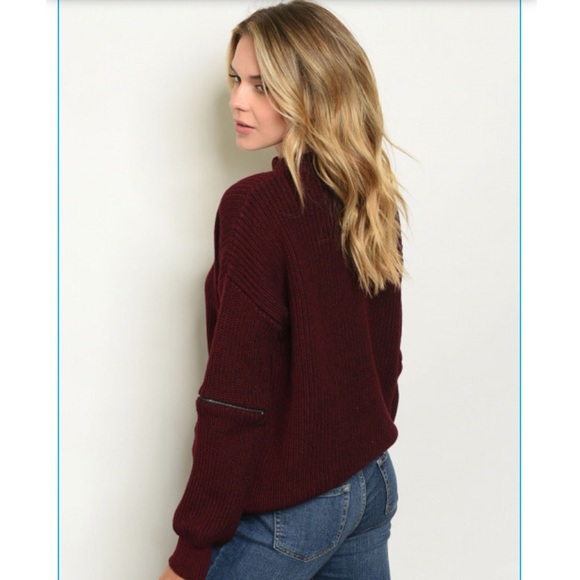 CHOKER SWEATER🖤 - Picture 2 of 7